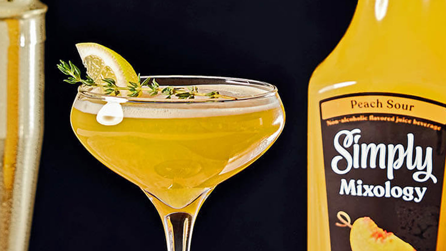 Simply Peach Whiskey Sour